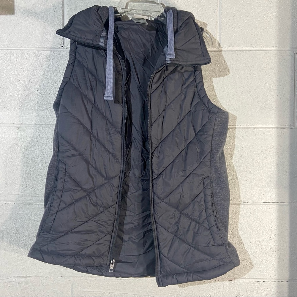 Avalanche Women’s Outdoor Vest with Hood
